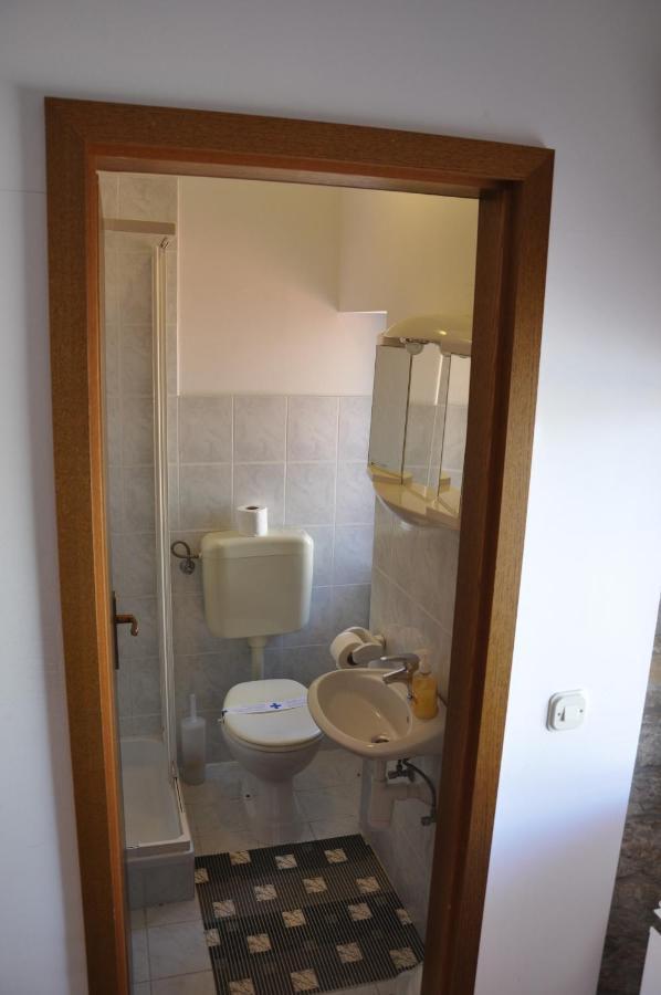 Rooms Svalina (Adults Only) Grožnjan Exterior foto