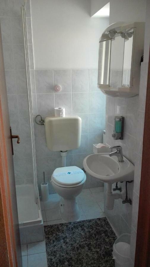Rooms Svalina (Adults Only) Grožnjan Exterior foto